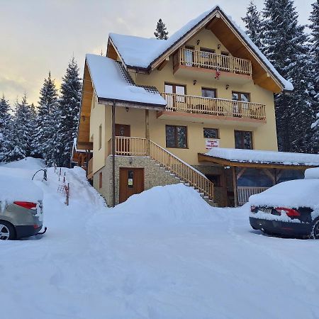 Vidra Parc Hotel Войняса Екстериор снимка