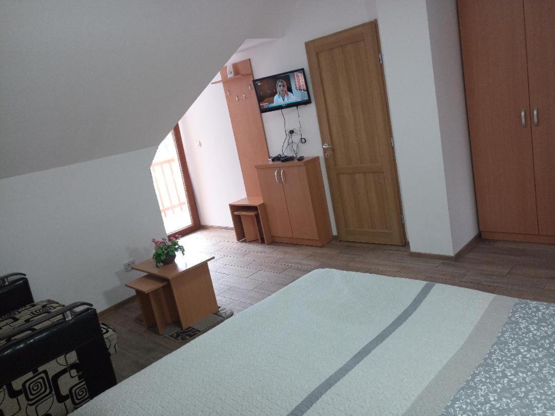 Vidra Parc Hotel Войняса Екстериор снимка