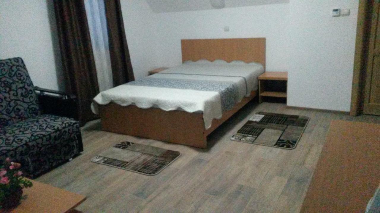 Vidra Parc Hotel Войняса Екстериор снимка