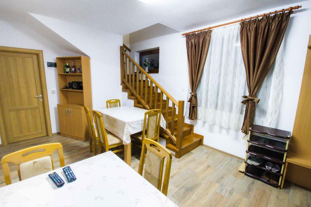 Vidra Parc Hotel Войняса Екстериор снимка