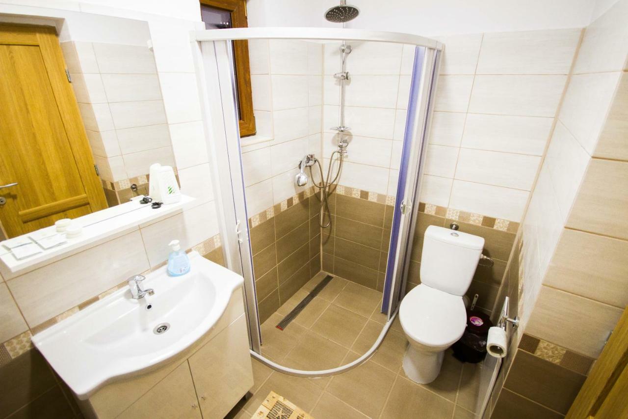 Vidra Parc Hotel Войняса Екстериор снимка