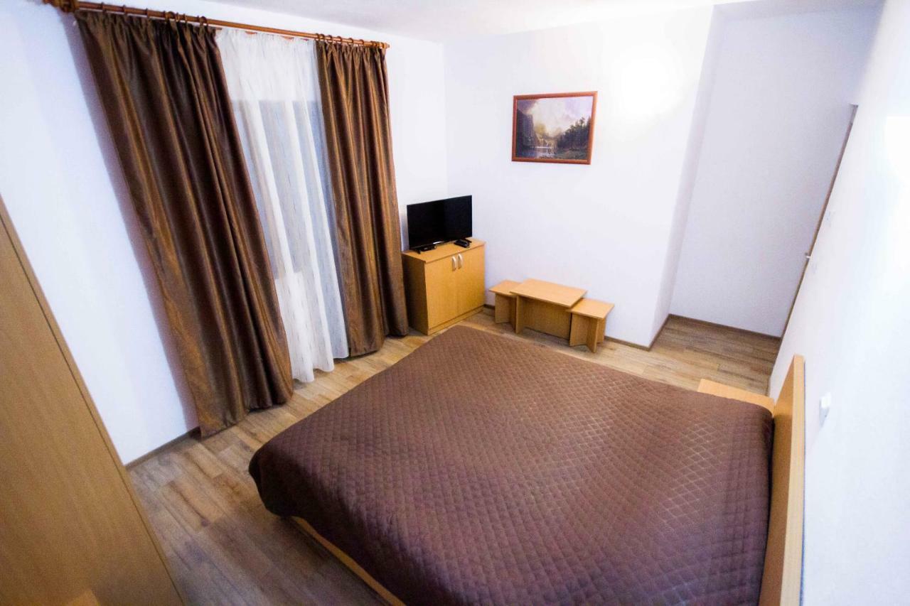 Vidra Parc Hotel Войняса Екстериор снимка