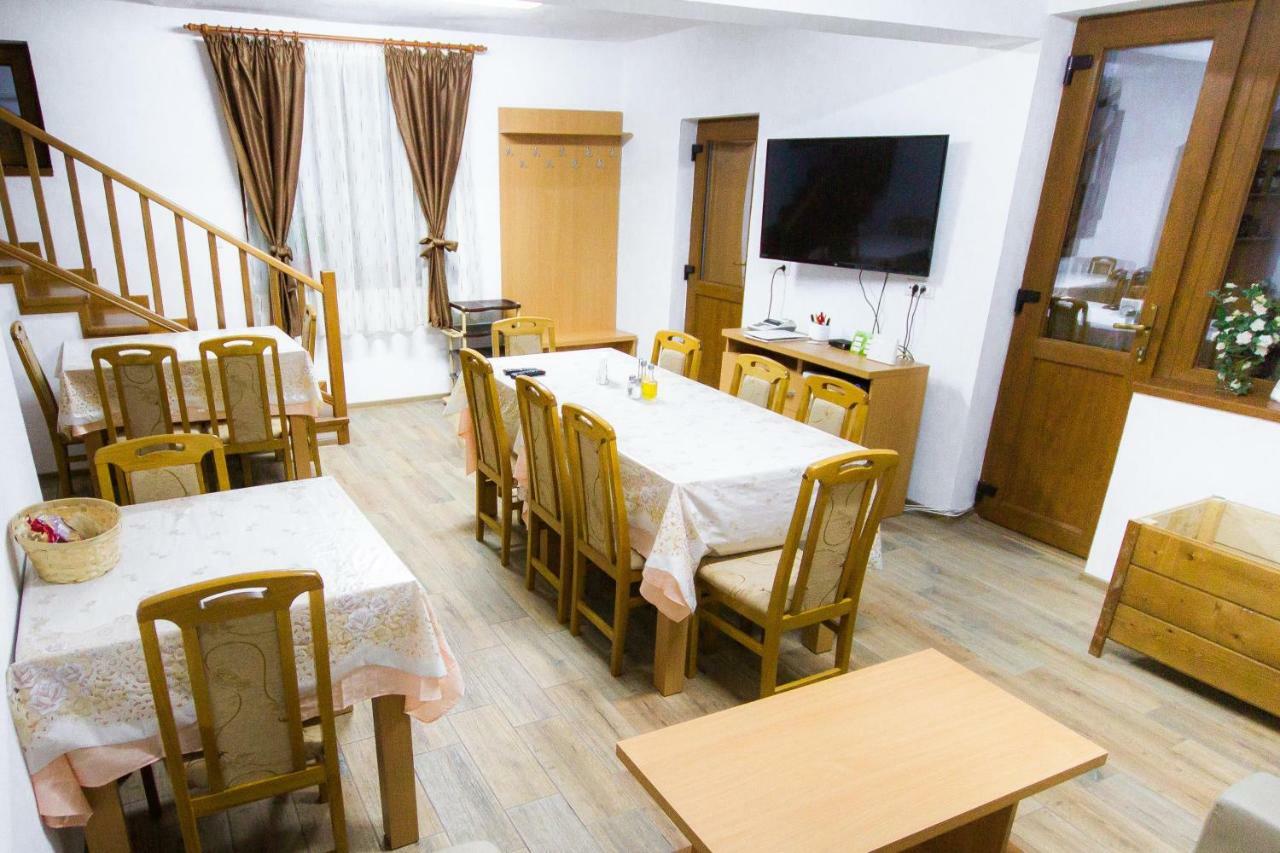 Vidra Parc Hotel Войняса Екстериор снимка